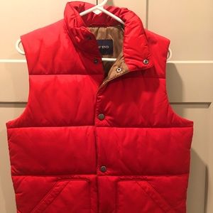 New NWT Lands End Men’s Puffer Vest